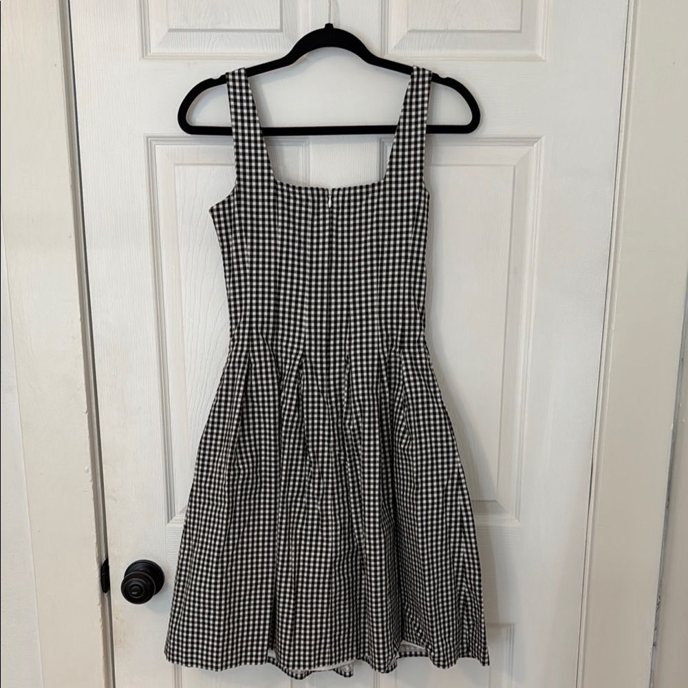 Black and White Gingham Dress with Pockets - Picture 2 of 2